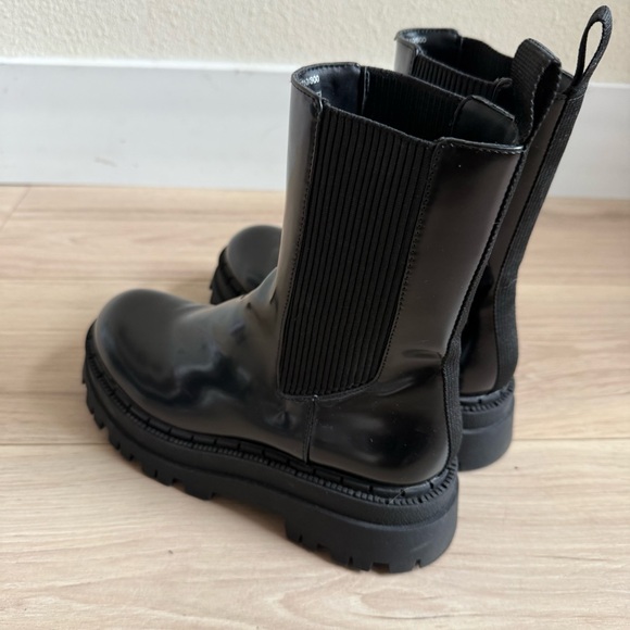 Zara Women's Black Track Sole Lugg Chelsea Boots Size 37 - Picture 7 of 10